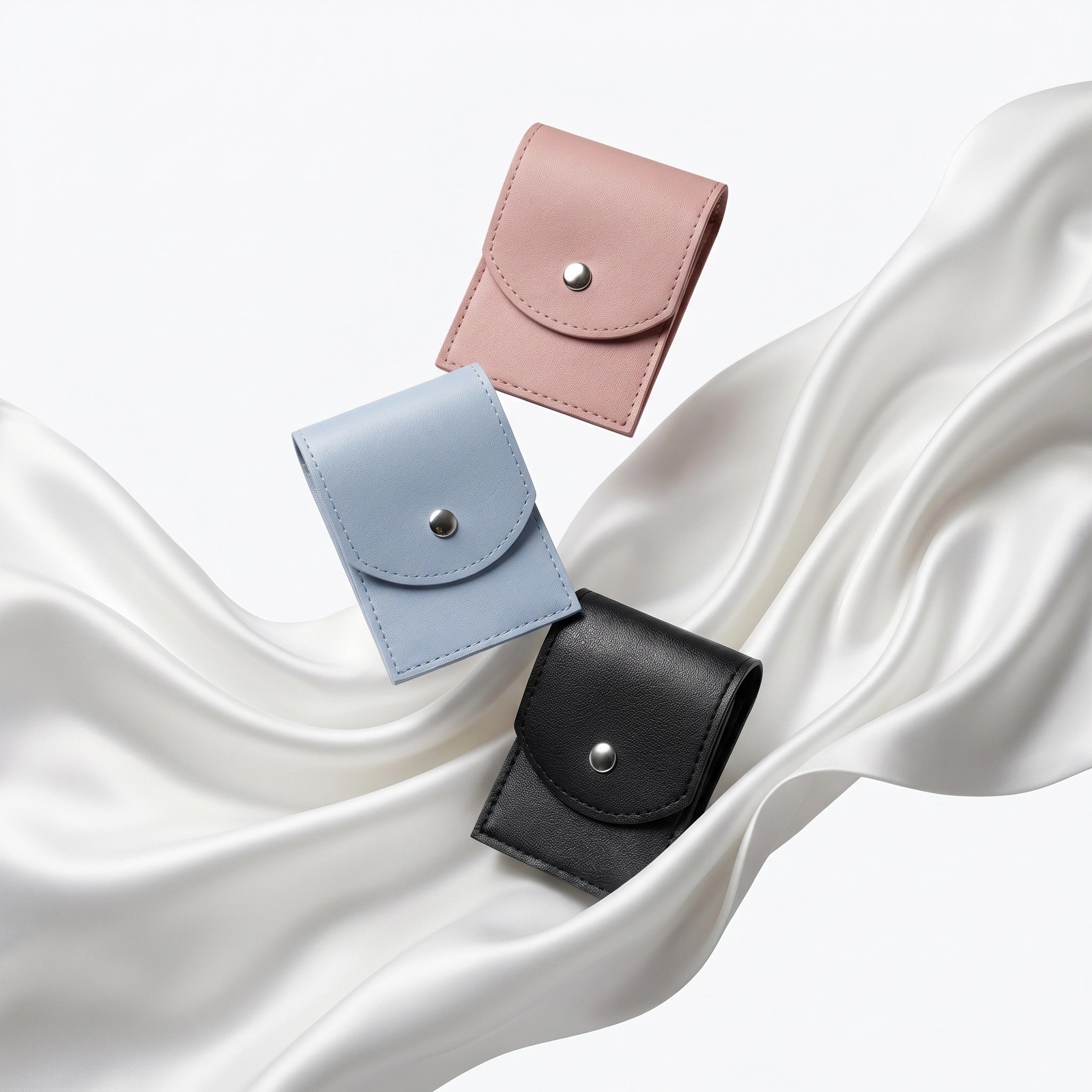 NOMAD® Manicure Kit